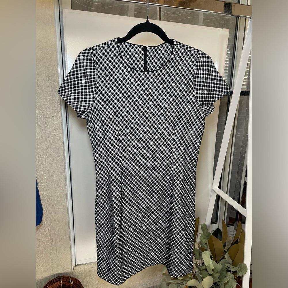 SPANX Gingham Mini Dress Black White Size XS Old Money Preppy Clean Girl Classic - Picture 4 of 8